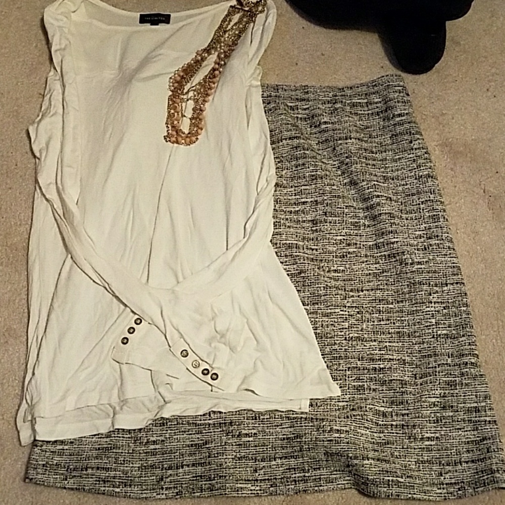 Le Lis Regina Aline Skirt